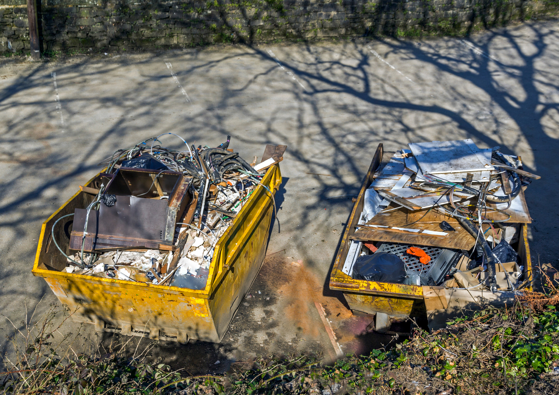 Essential Tips: Avoid Mistakes When Filling a Garden Waste Skip
