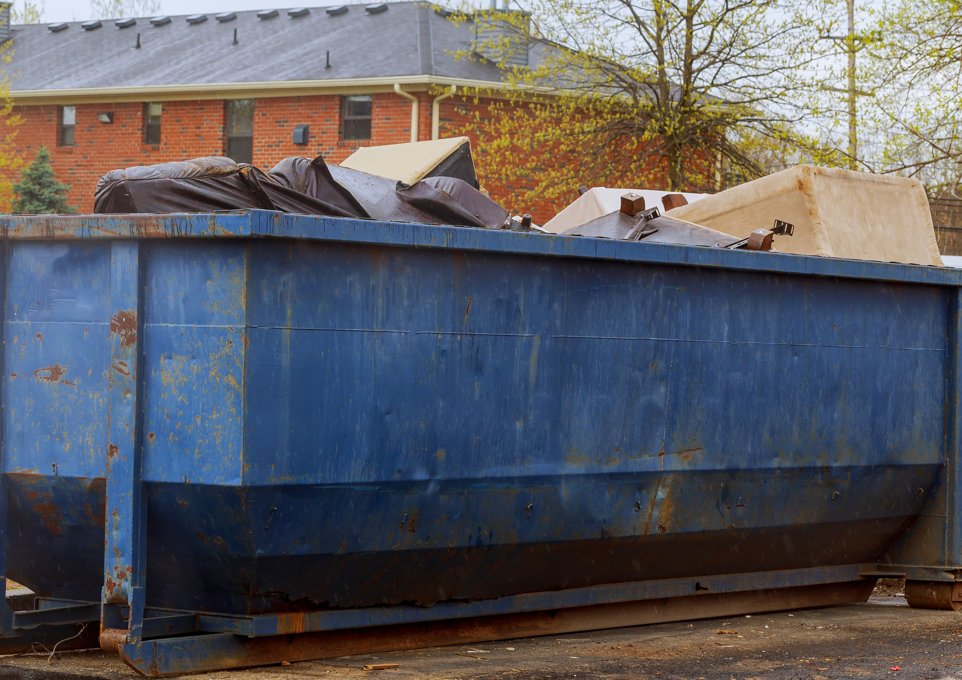 Choosing Local Skip Hire for Renovations and Home Clearance Jobs