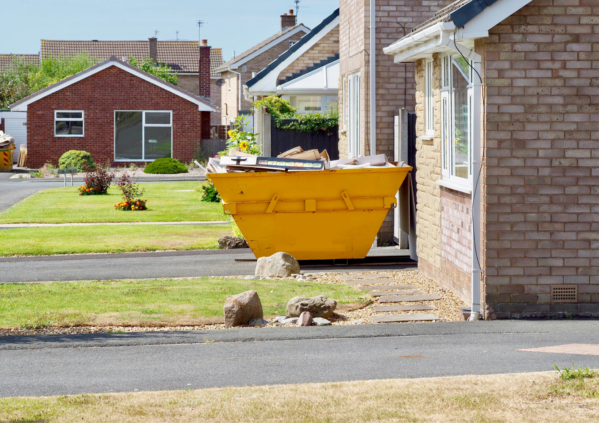 Top Safety Tips When Using a Skip Hire Service on Your Property